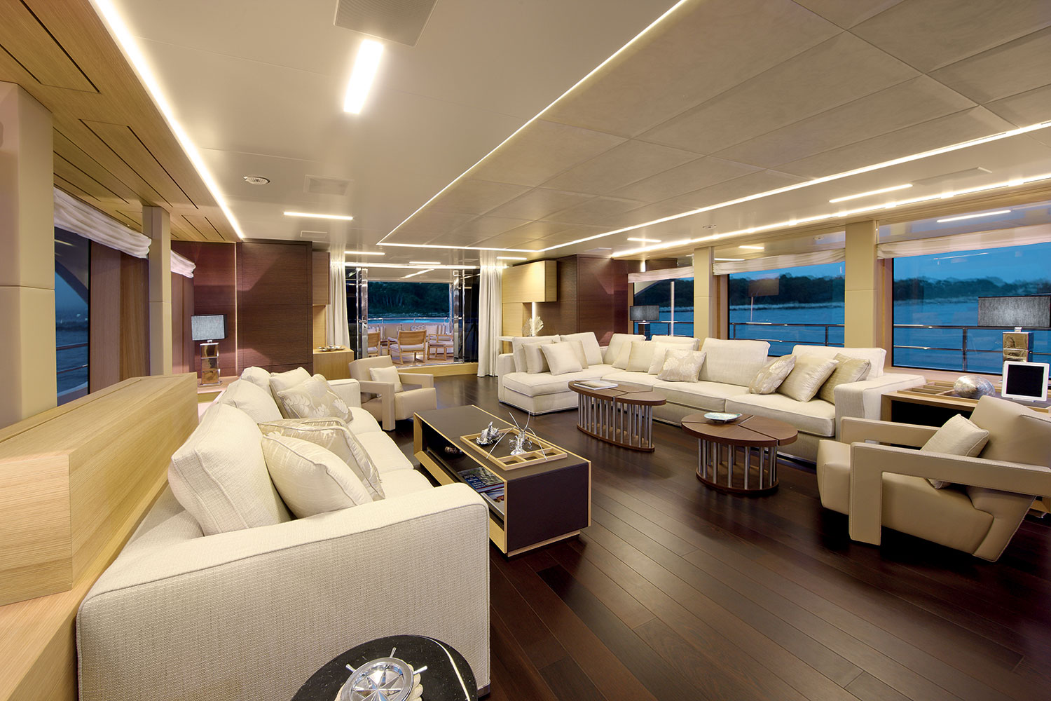 history supreme yacht interior